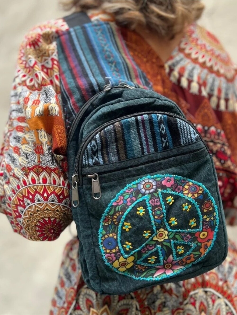 NEW!! Rising International Embroidered Peace Sign Crossbody Sling Bag, NWT